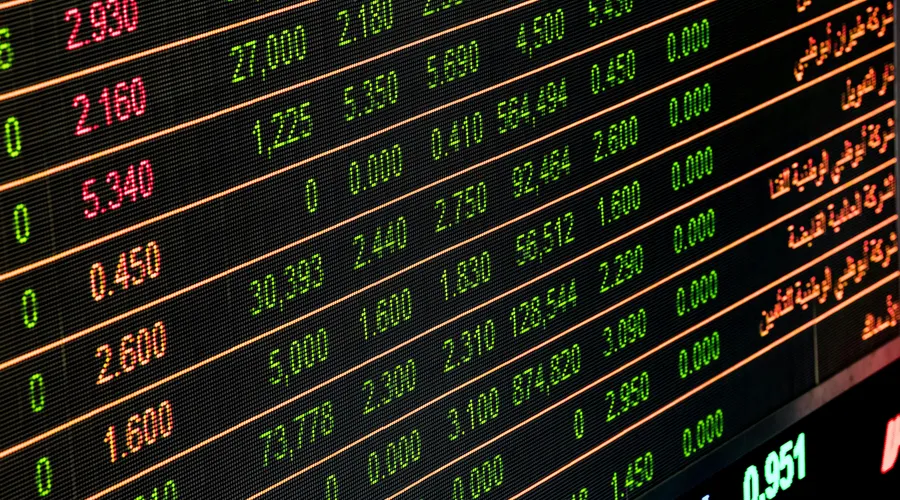 The Dividend Mandate: Getting Paid to Wait